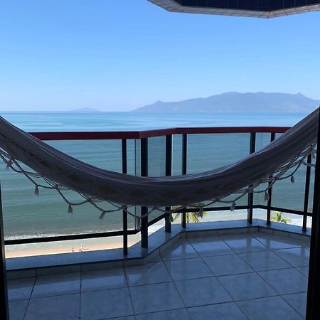 Apartamento Martin de Sá Caraguatatuba Esterno foto